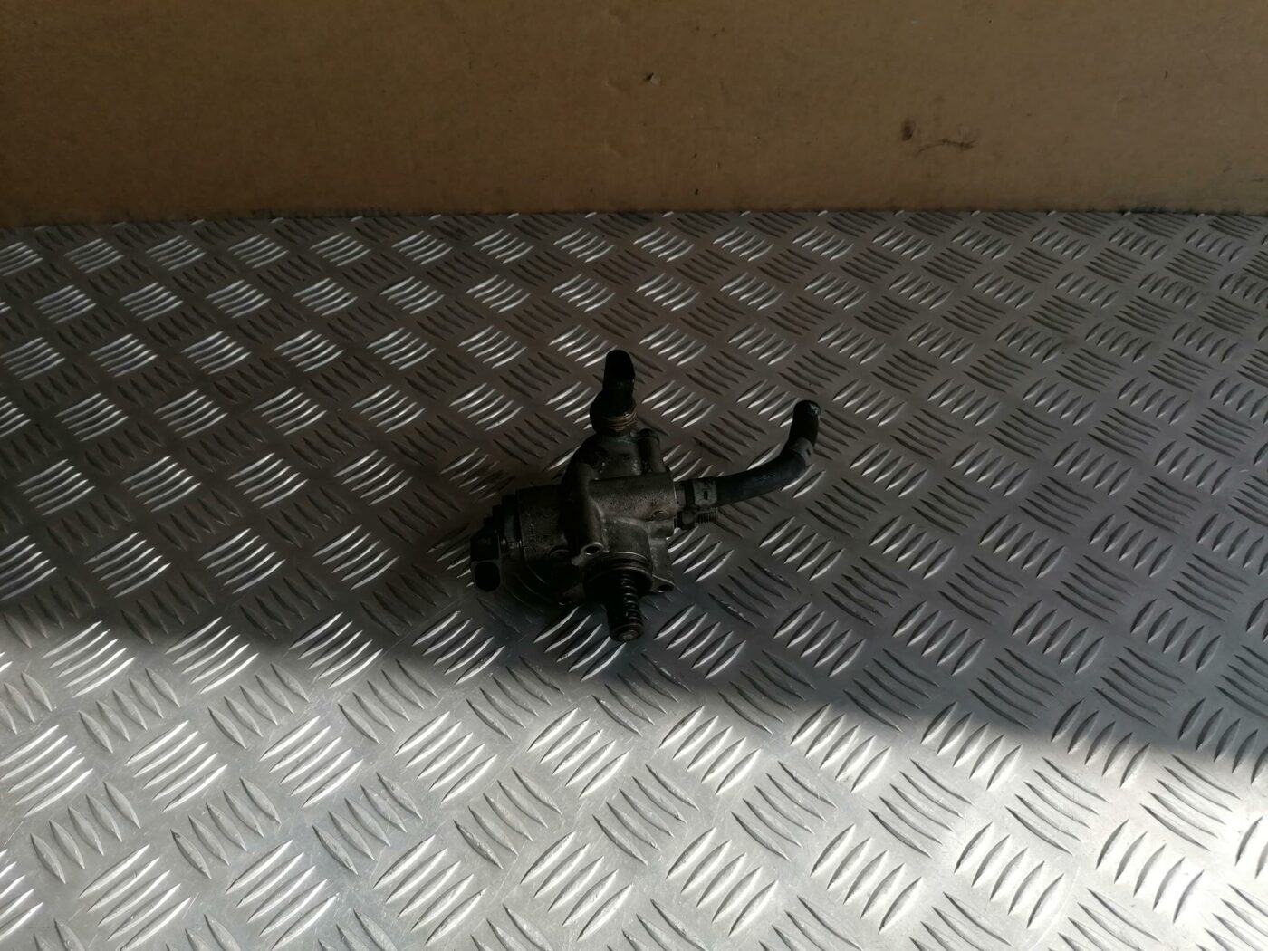 Augstspiediena degvielas sūknis priekš AUDI A6 2008 2 Augstspiediena degvielas sūknis priekš AUDI A6 2008