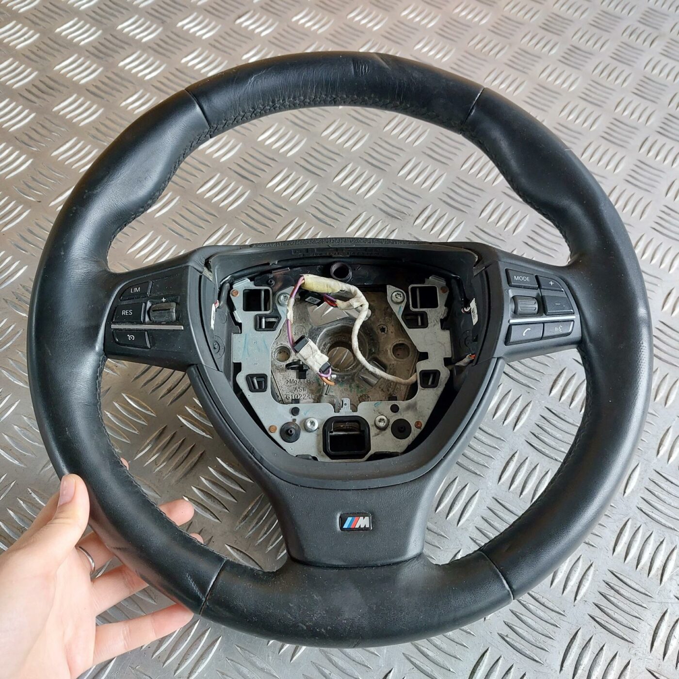 Stūre priekš BMW 520D F11 2011 TOURING 3 Stūre priekš BMW 520D F11 2011 TOURING