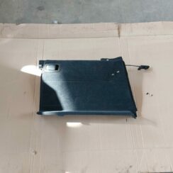 Bagāžnieka nodalījuma sānu apdare priekš BMW 520D F11 2011 TOURING