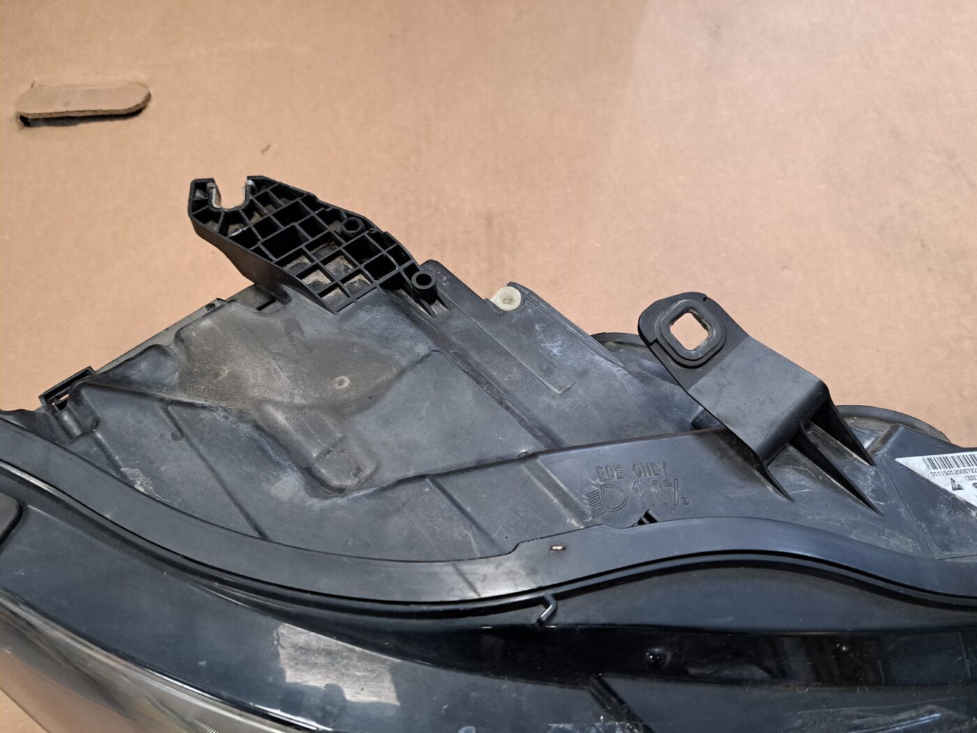 Priekšējais labais lukturis priekš AUDI A6 C7 2010-2015 4G0941006C 6 Priekšējais labais lukturis priekš AUDI A6 C7 2010-2015 4G0941006C