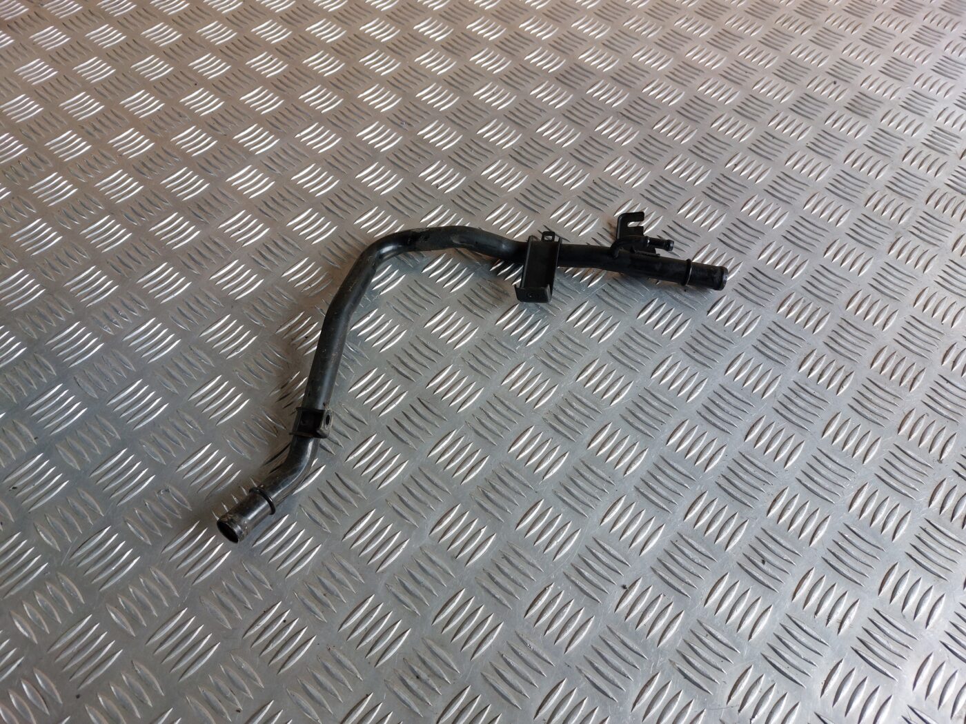 Dzesēšanas caurules priekš HONDA CIVIC 2006 1 Dzesēšanas caurules priekš HONDA CIVIC 2006