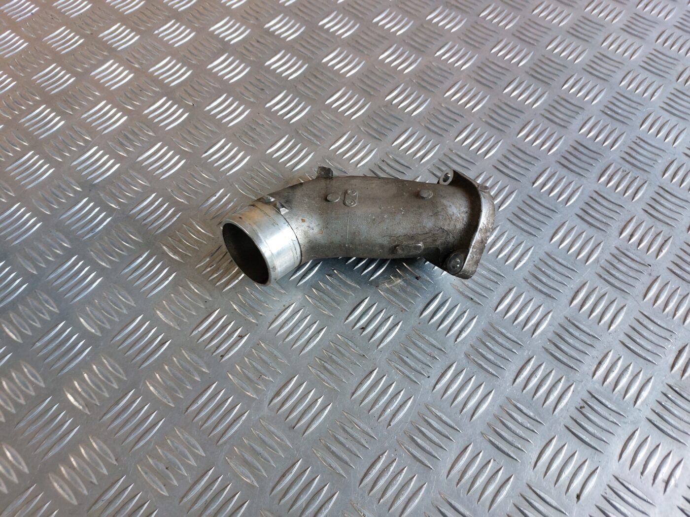 Interkulera caurule priekš HONDA CIVIC 2006 1 Interkulera caurule priekš HONDA CIVIC 2006