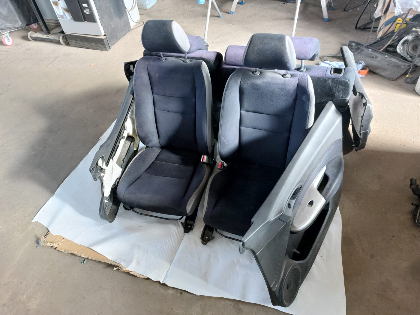 Sēdekļu komplekts priekš HONDA CIVIC 2006