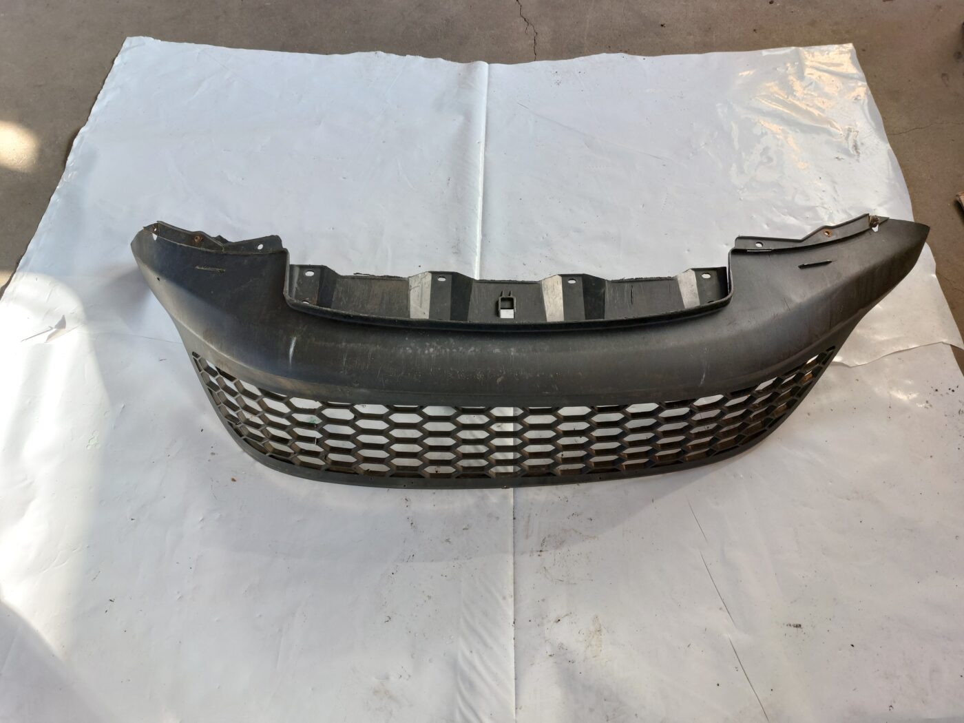 Priekšējais buferis priekš HONDA CIVIC 2006 1 Priekšējais buferis priekš HONDA CIVIC 2006