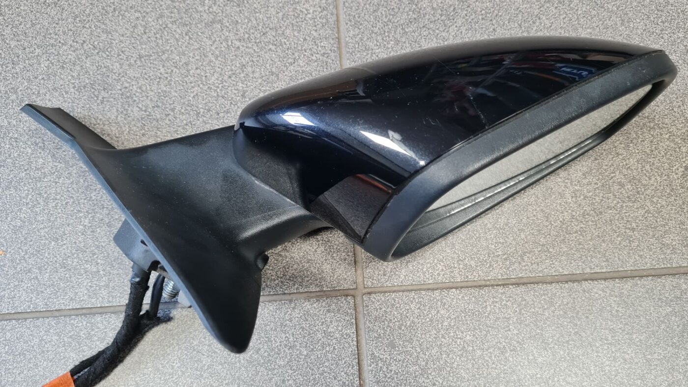 Ārējais spogulis, pa labi priekš VOLVO S80 2004