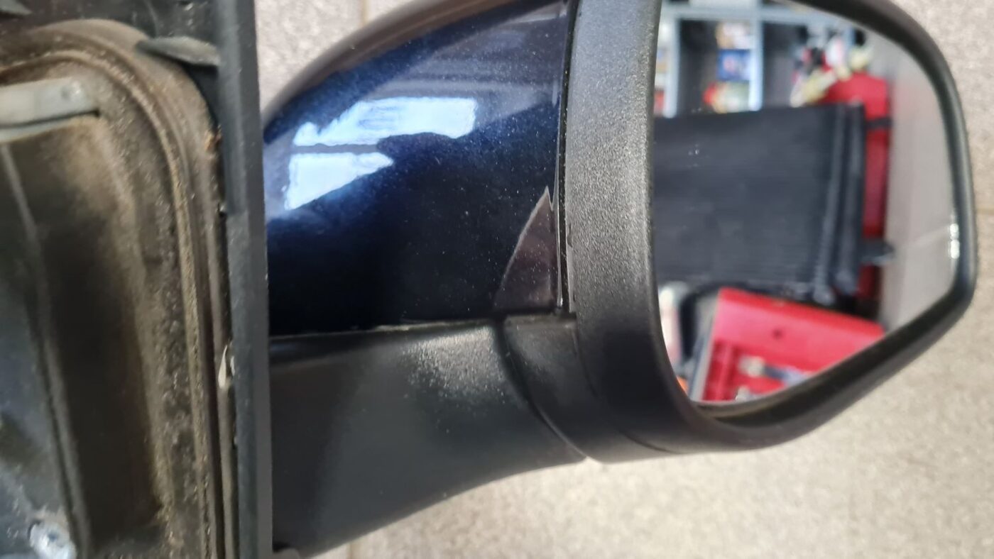 Ārējais spogulis, pa labi priekš VOLVO S80 2004