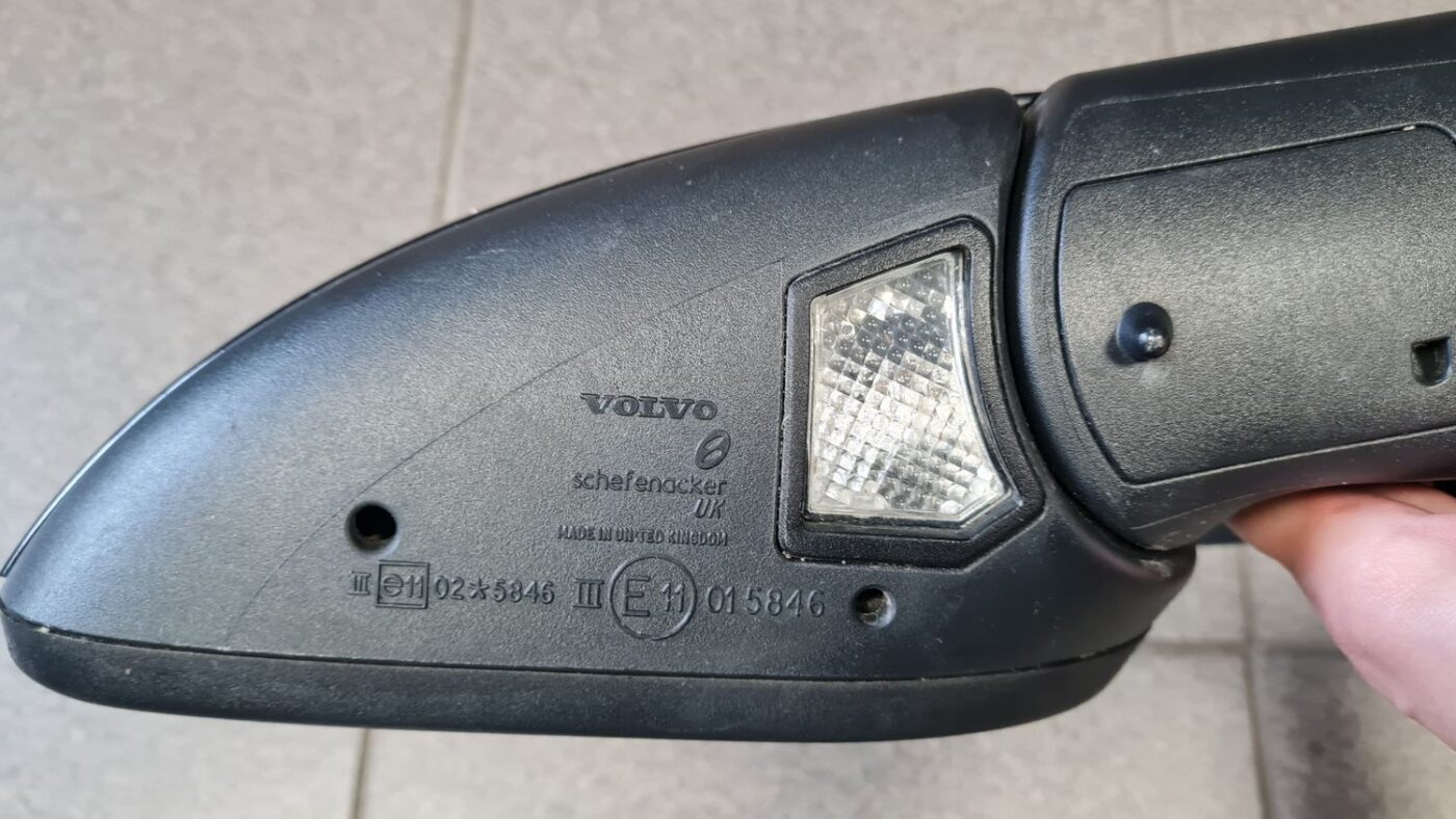 Ārējais spogulis, pa labi priekš VOLVO S80 2004