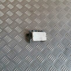 Antenas pastiprinātāja bloks priekš VOLVO S80 2004