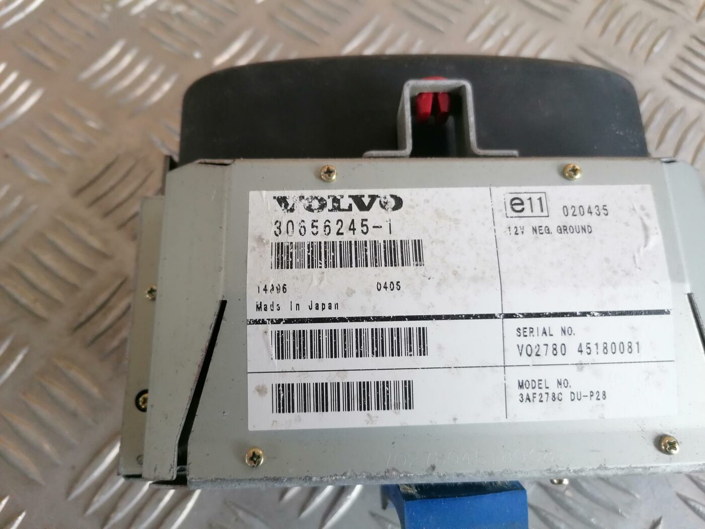 Displejs priekš VOLVO S80 2004 3 Displejs priekš VOLVO S80 2004