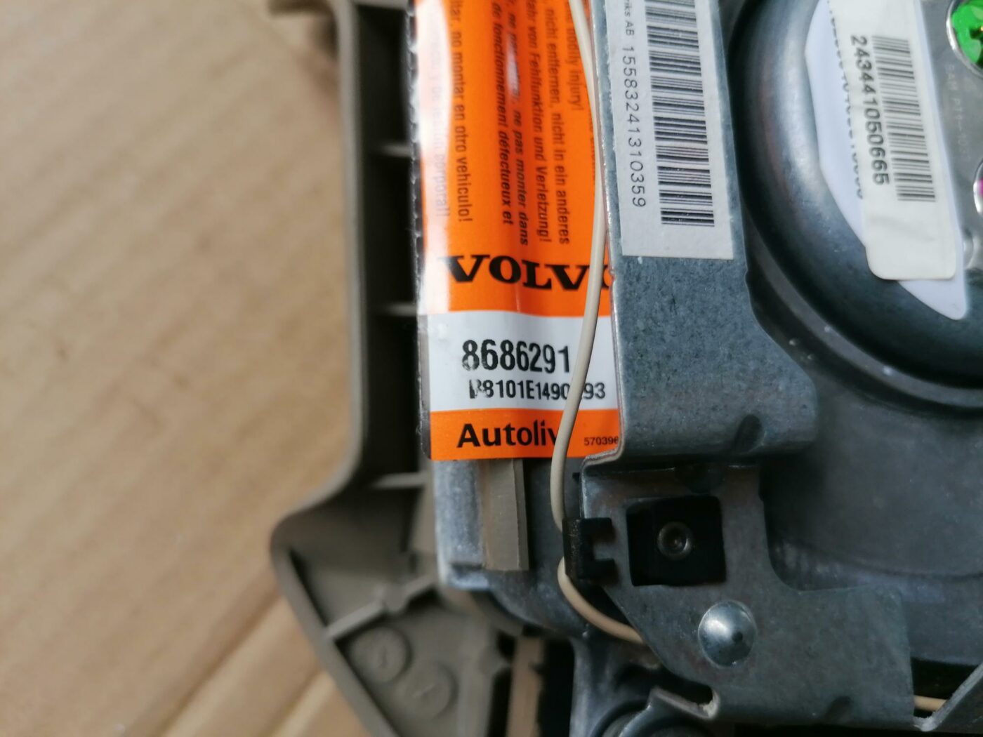 Stūres drošības spilvens priekš VOLVO S80 2004