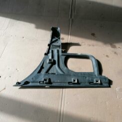 Aizmugurējā spārna un bufera stiprinājums priekš VOLVO S80 2004