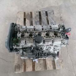 Dzinējs priekš VOLVO S80 2004