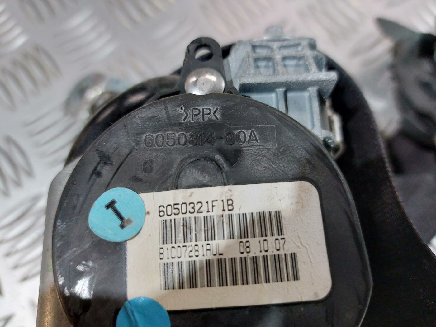 Priekšējā kreisā drošības josta priekš VW JETTA 2008 3 Priekšējā kreisā drošības josta priekš VW JETTA 2008