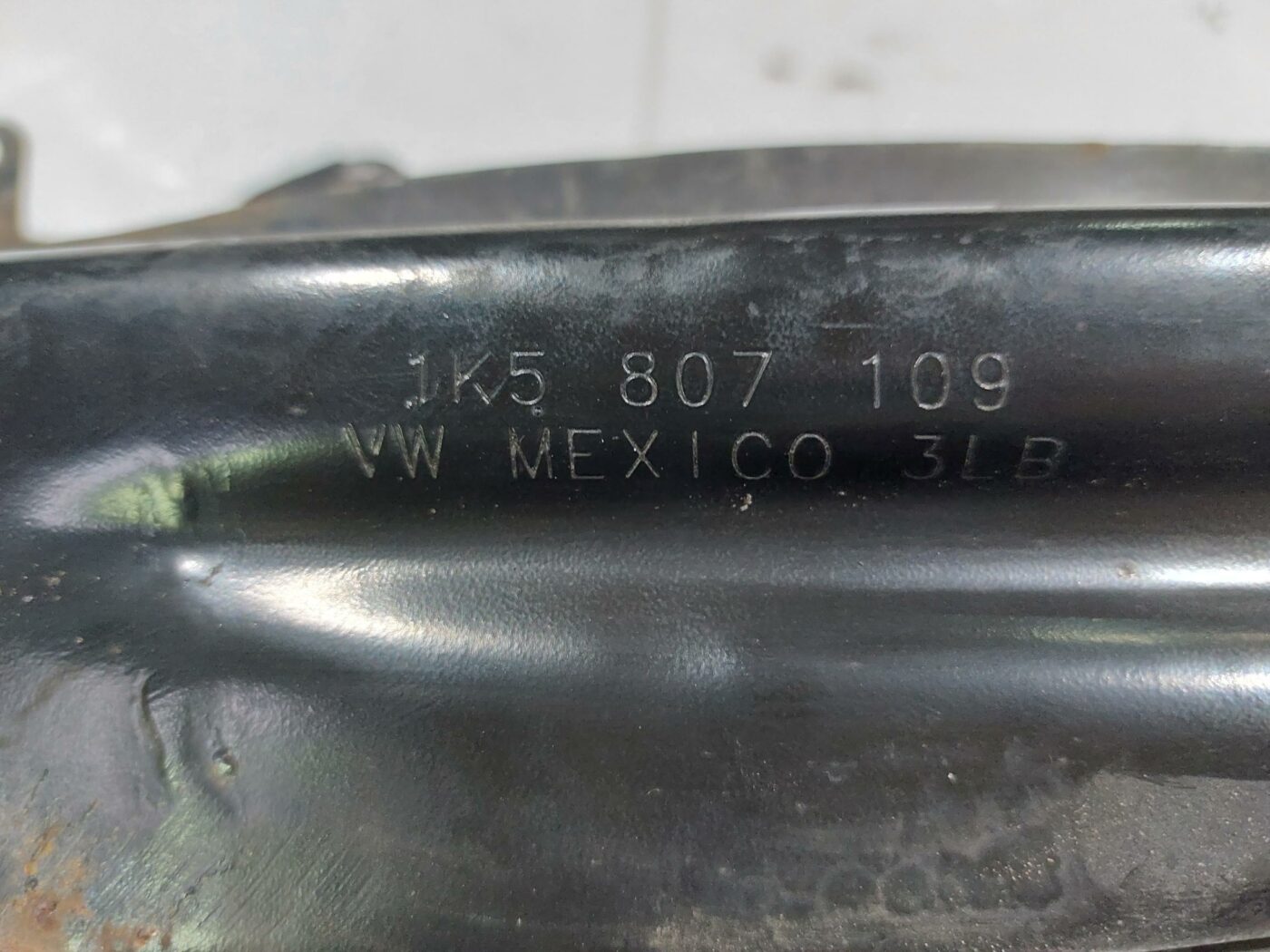 Priekšējā bufera pastiprinātājs priekš VW JETTA 2008 3 Priekšējā bufera pastiprinātājs priekš VW JETTA 2008