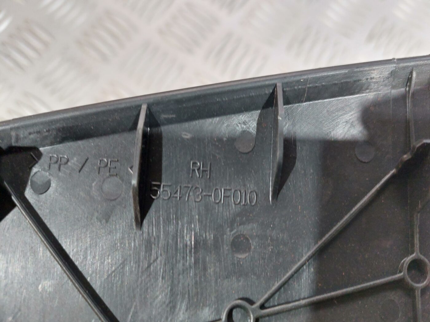 Mērinstrumentu paneļa skaļrunis priekš TOYOTA COROLLA VERSO 2006