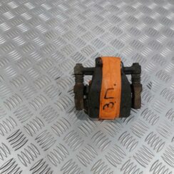 Aizmugurējais labais suports priekš TOYOTA COROLLA VERSO 2006