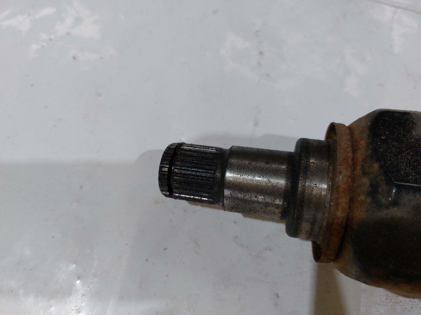 Pusass priekšējā kreisā priekš TOYOTA COROLLA VERSO 2006 3 Pusass priekšējā kreisā priekš TOYOTA COROLLA VERSO 2006