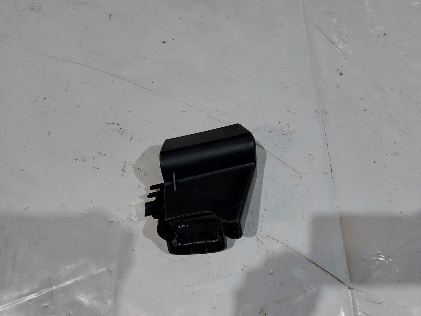 Priekšējā labā sēdekļa sliežu apdare priekš TOYOTA COROLLA VERSO 2006