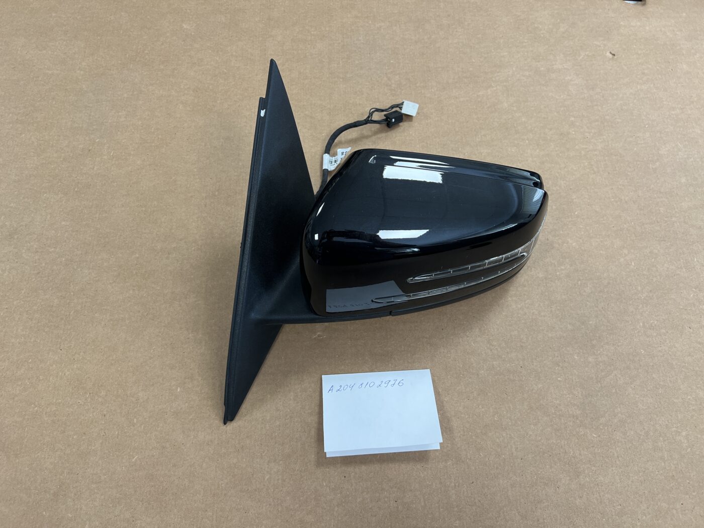 Ārējais spogulis, pa kreisi priekš MERCEDES C300 W202 W203 W204 2007-2014 A2048102976