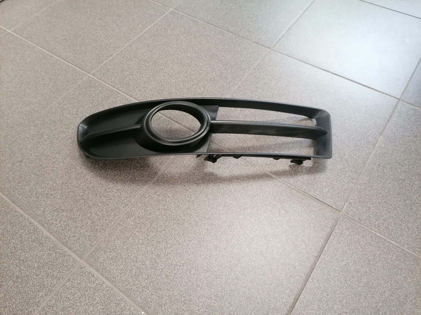 Miglas luktura reste, pa kreisi priekš AUDI A4 2008 AVANT 1 Miglas luktura reste, pa kreisi priekš AUDI A4 2008 AVANT