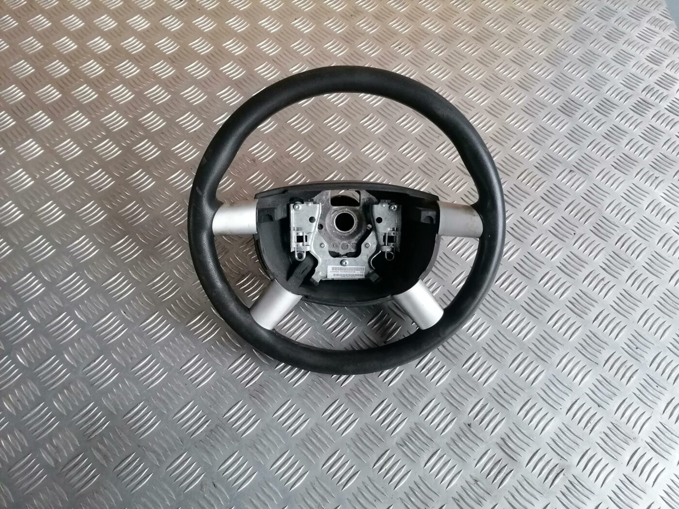 Stūre priekš FORD GALAXY 2005 1 Stūre priekš FORD GALAXY 2005