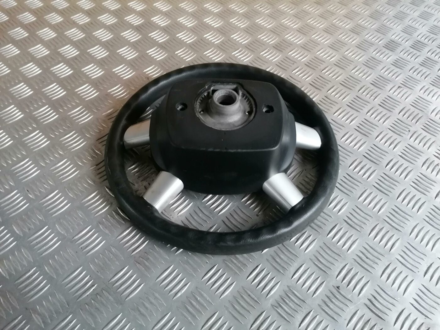 Stūre priekš FORD GALAXY 2005 3 Stūre priekš FORD GALAXY 2005