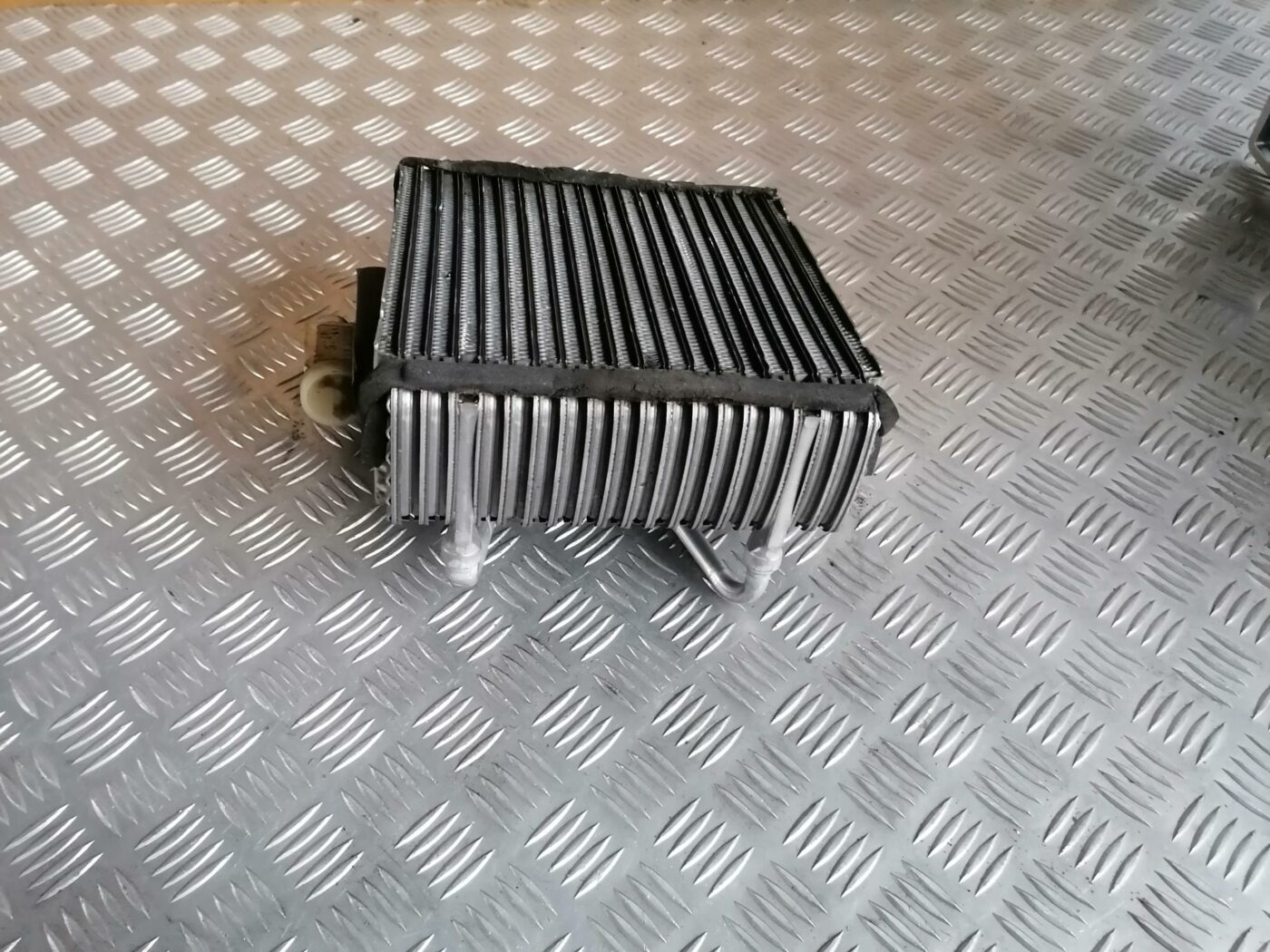 Gaisa kondicionēšanas radiators salonā priekš FORD GALAXY 2005