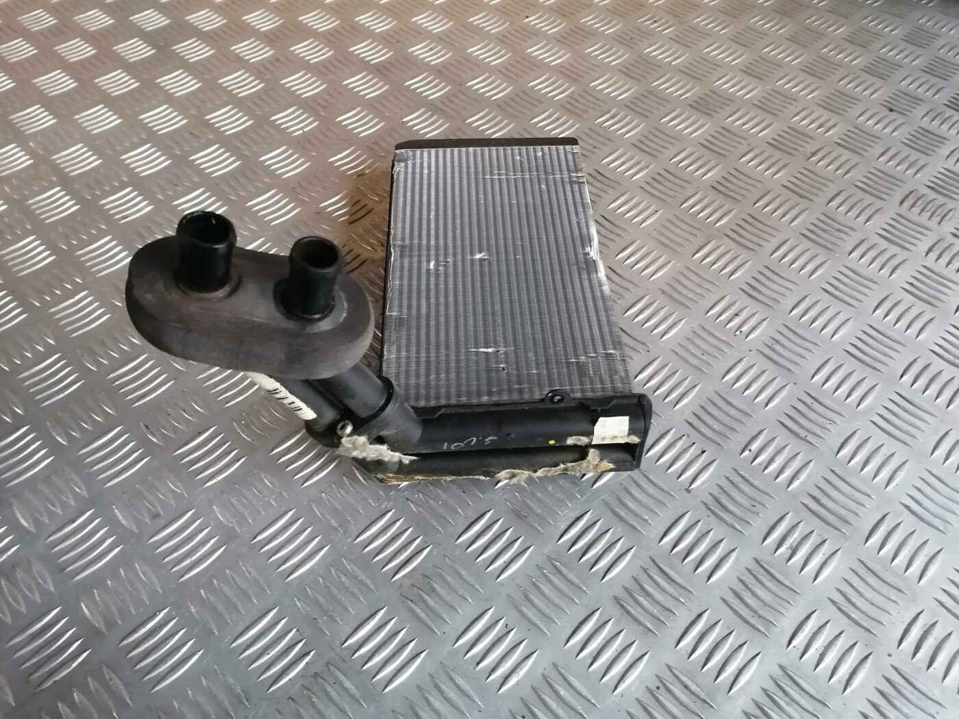 Apsildes sistēmas radiators priekš FORD GALAXY 2005 2 Apsildes sistēmas radiators priekš FORD GALAXY 2005