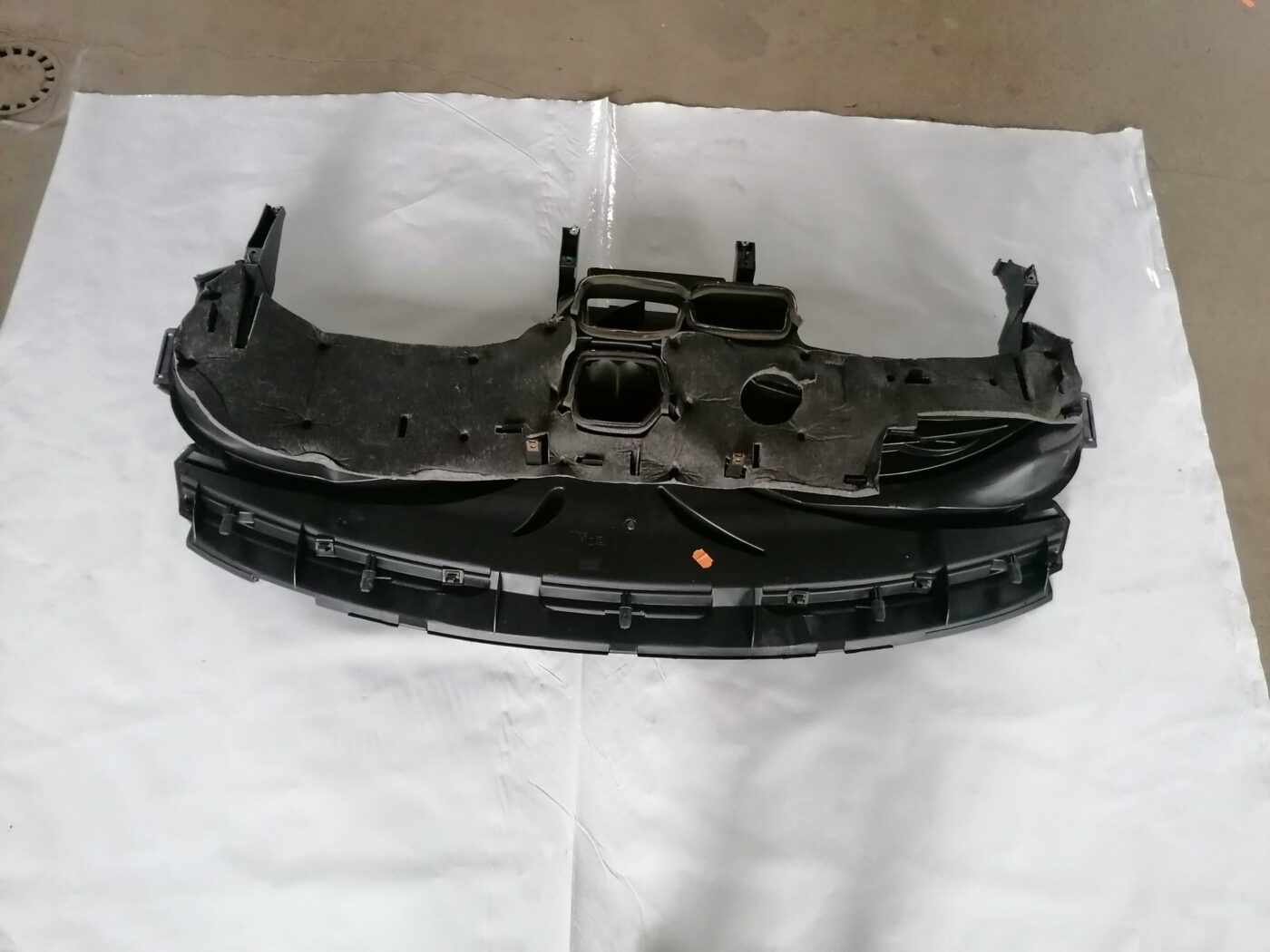 Salona gaisa vads priekš FORD GALAXY 2005