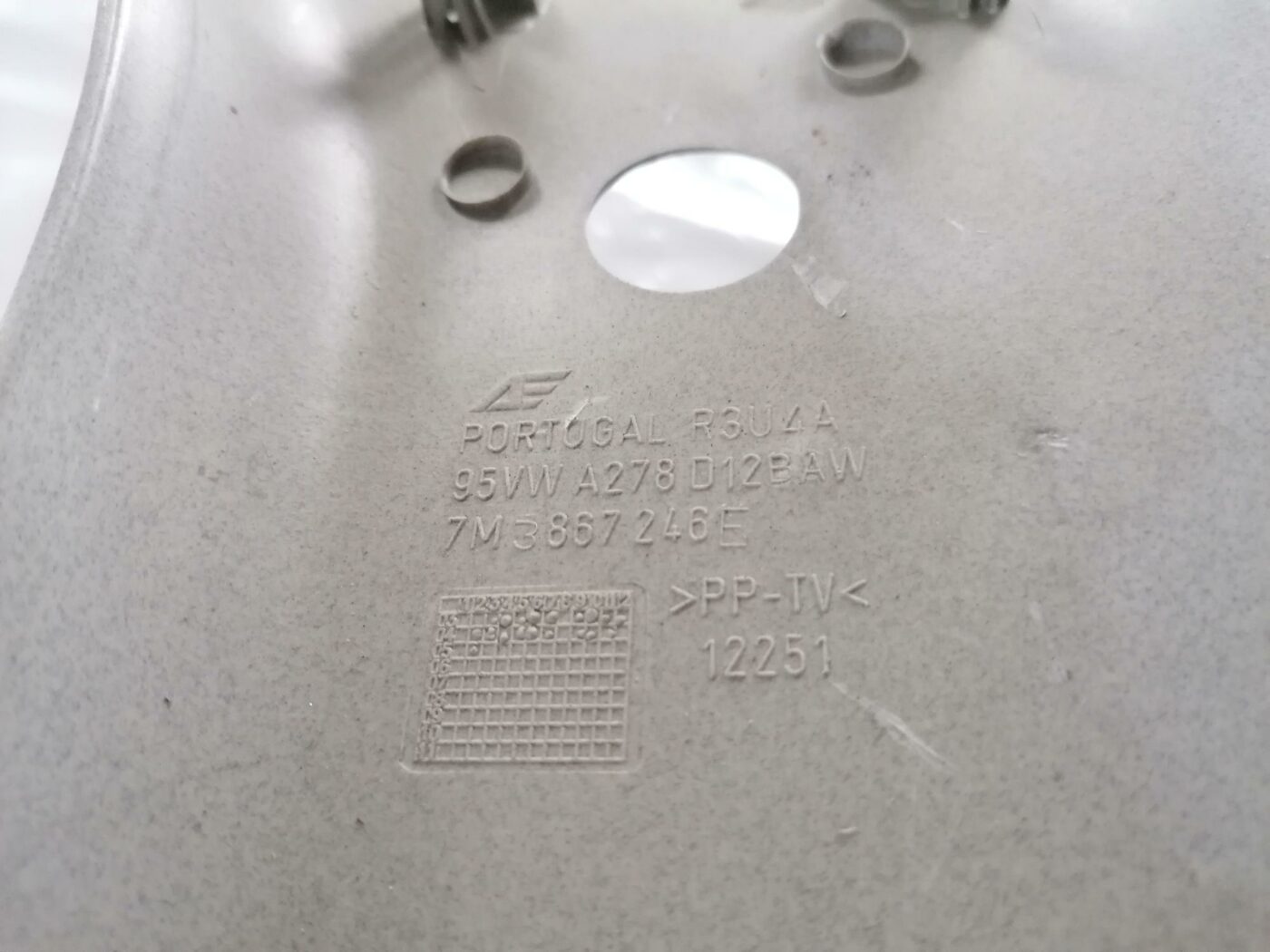 Vidējas salona statnes apdare priekš FORD GALAXY 2005 3 Vidējas salona statnes apdare priekš FORD GALAXY 2005