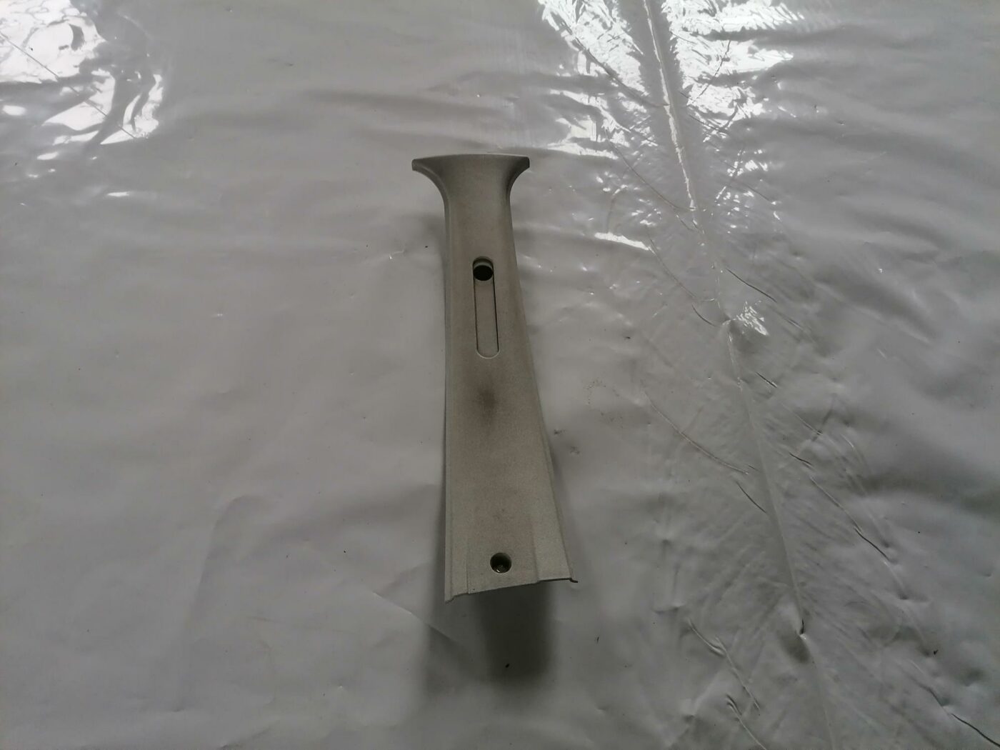 Vidējas salona statnes apdare priekš FORD GALAXY 2005 1 Vidējas salona statnes apdare priekš FORD GALAXY 2005