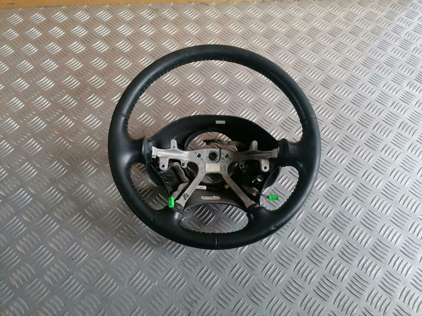 Stūre priekš CHRYSLER SEBRING 2006 1 Stūre priekš CHRYSLER SEBRING 2006