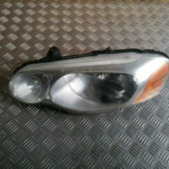 Priekšējais kreisais lukturis priekš CHRYSLER SEBRING 2006