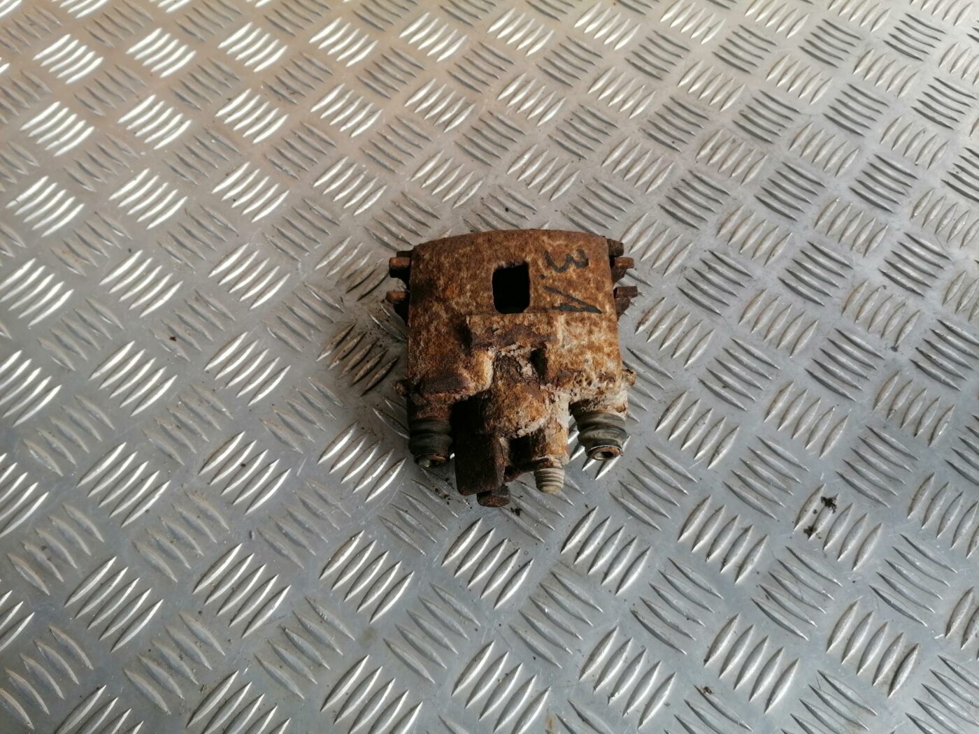 Aizmugurējais kreisais suports priekš CHRYSLER SEBRING 2006