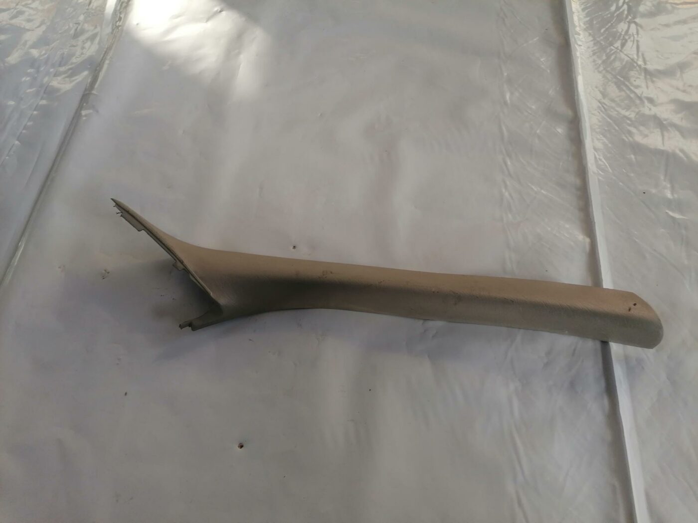 Priekšējas salona statnes apdare priekš CHRYSLER SEBRING 2006 1 Priekšējas salona statnes apdare priekš CHRYSLER SEBRING 2006