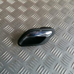 Salona durvju rokturis, priekšējais kreisais priekš BMW 530D E39 2001 TOURING