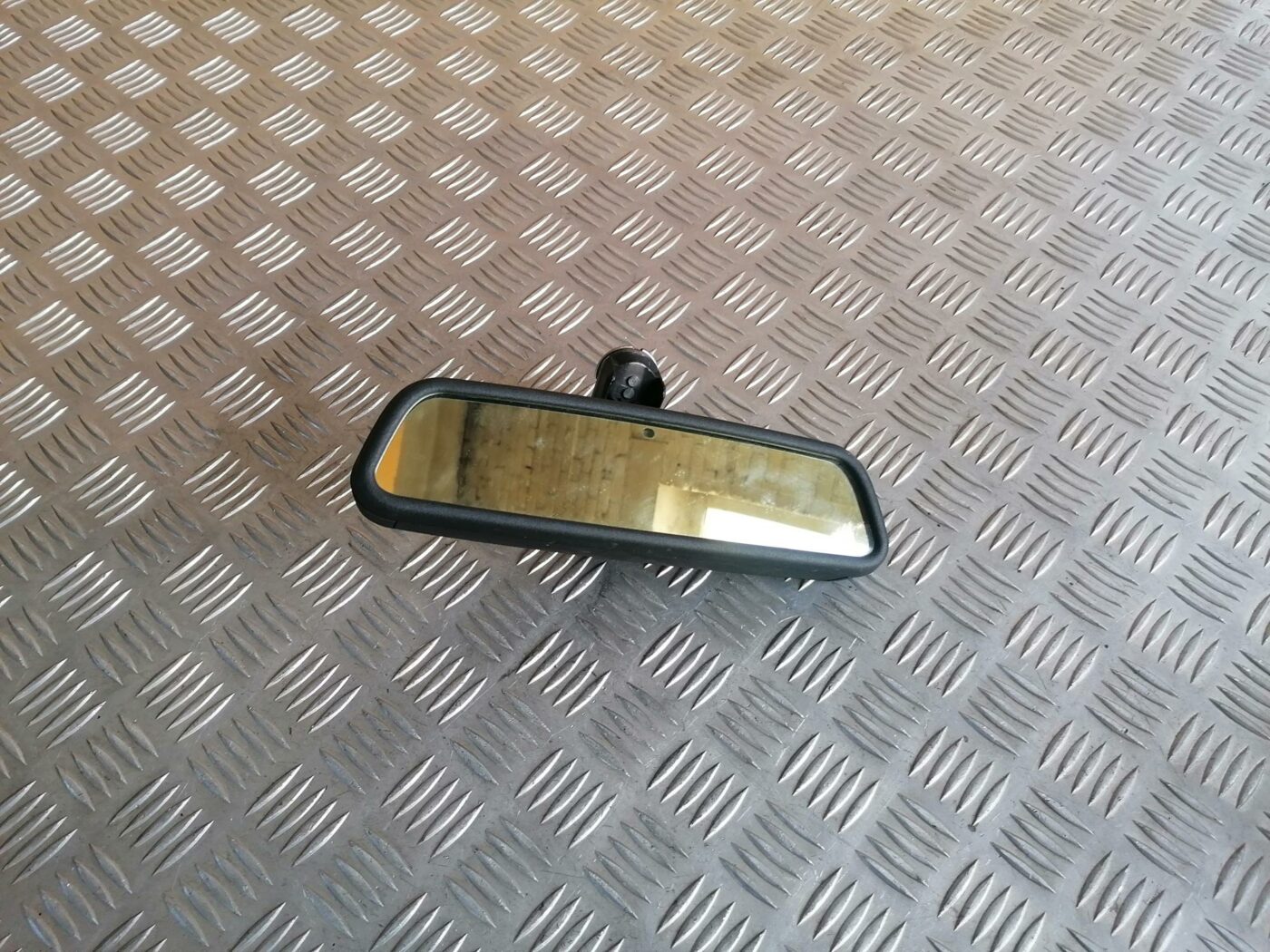 Salona atpakaļskata spogulis priekš BMW 530D E39 2001 TOURING 1 Salona atpakaļskata spogulis priekš BMW 530D E39 2001 TOURING