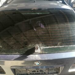 Aizmugures stikls priekš BMW 530D E39 2001 TOURING