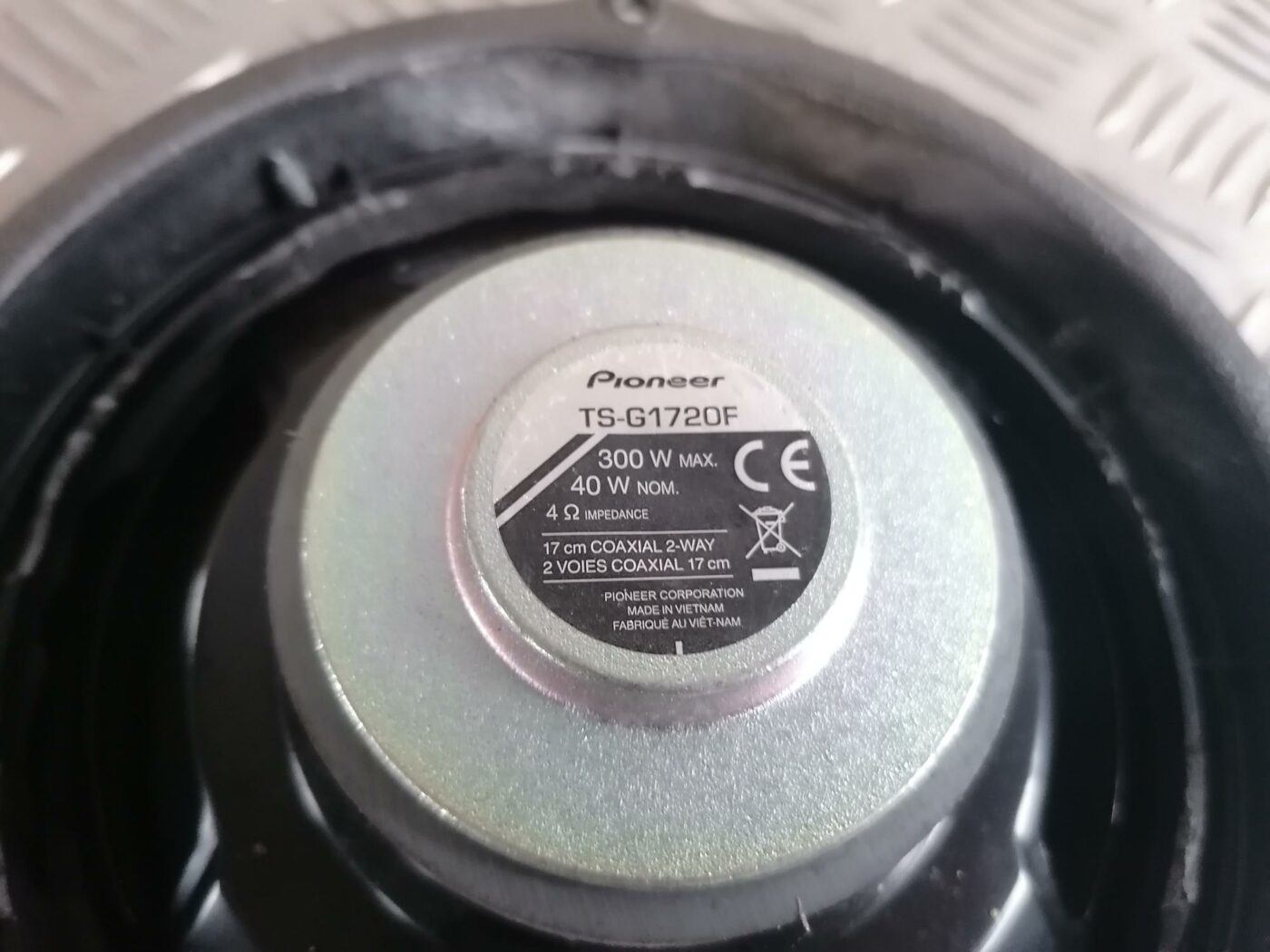 Durvju skaļrunis, apakšā priekš FORD MONDEO 2007 2 Durvju skaļrunis, apakšā priekš FORD MONDEO 2007