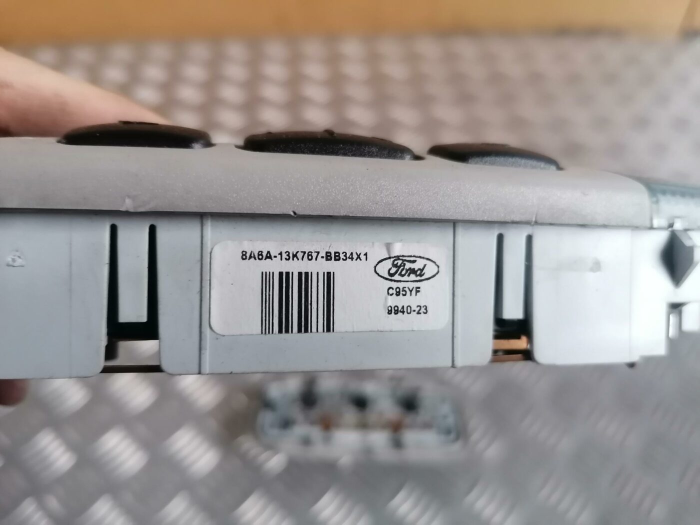 Priekšējo sēdvietu apgaismojums priekš FORD MONDEO 2007