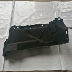 Bagāžnieka nodalījuma sānu apdare priekš FORD MONDEO 2007