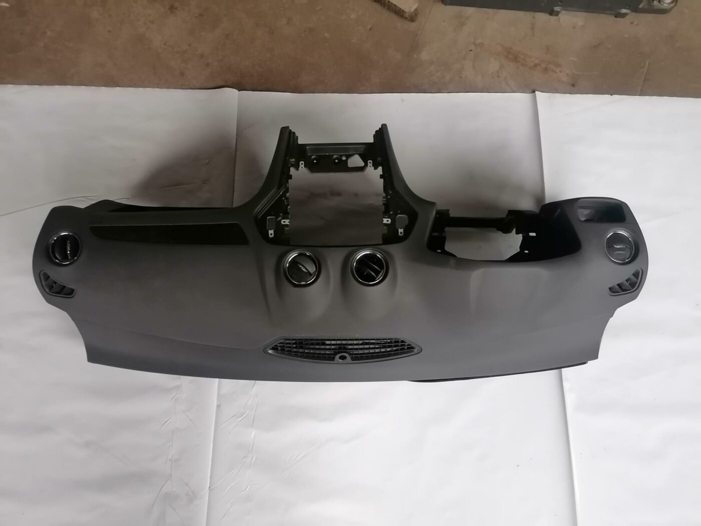 Mērinstrumentu panelis priekš FORD MONDEO 2007 1 Mērinstrumentu panelis priekš FORD MONDEO 2007