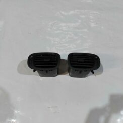 Mērinstrumentu paneļa gaisa vads, pa kreisi priekš CHRYSLER VOYAGER 2006