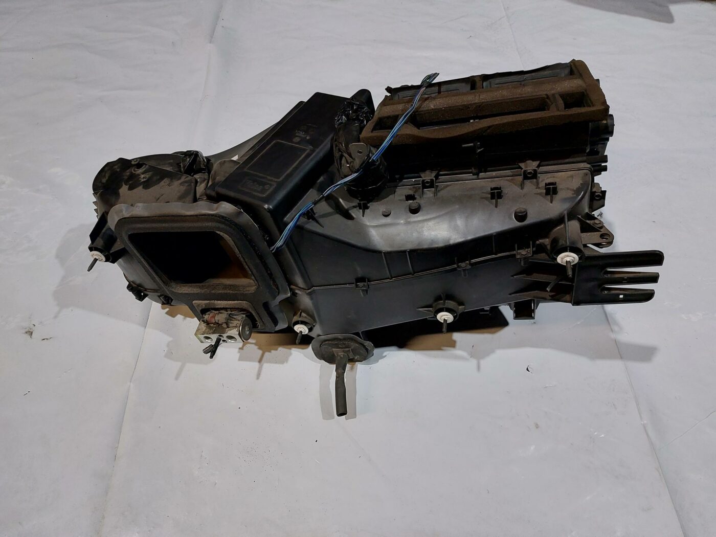 Salona sildītājs priekš CHRYSLER VOYAGER 2006 2 Salona sildītājs priekš CHRYSLER VOYAGER 2006