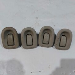 Kravas stiprināšanas eņģe bagāžniekā priekš CHRYSLER VOYAGER 2006