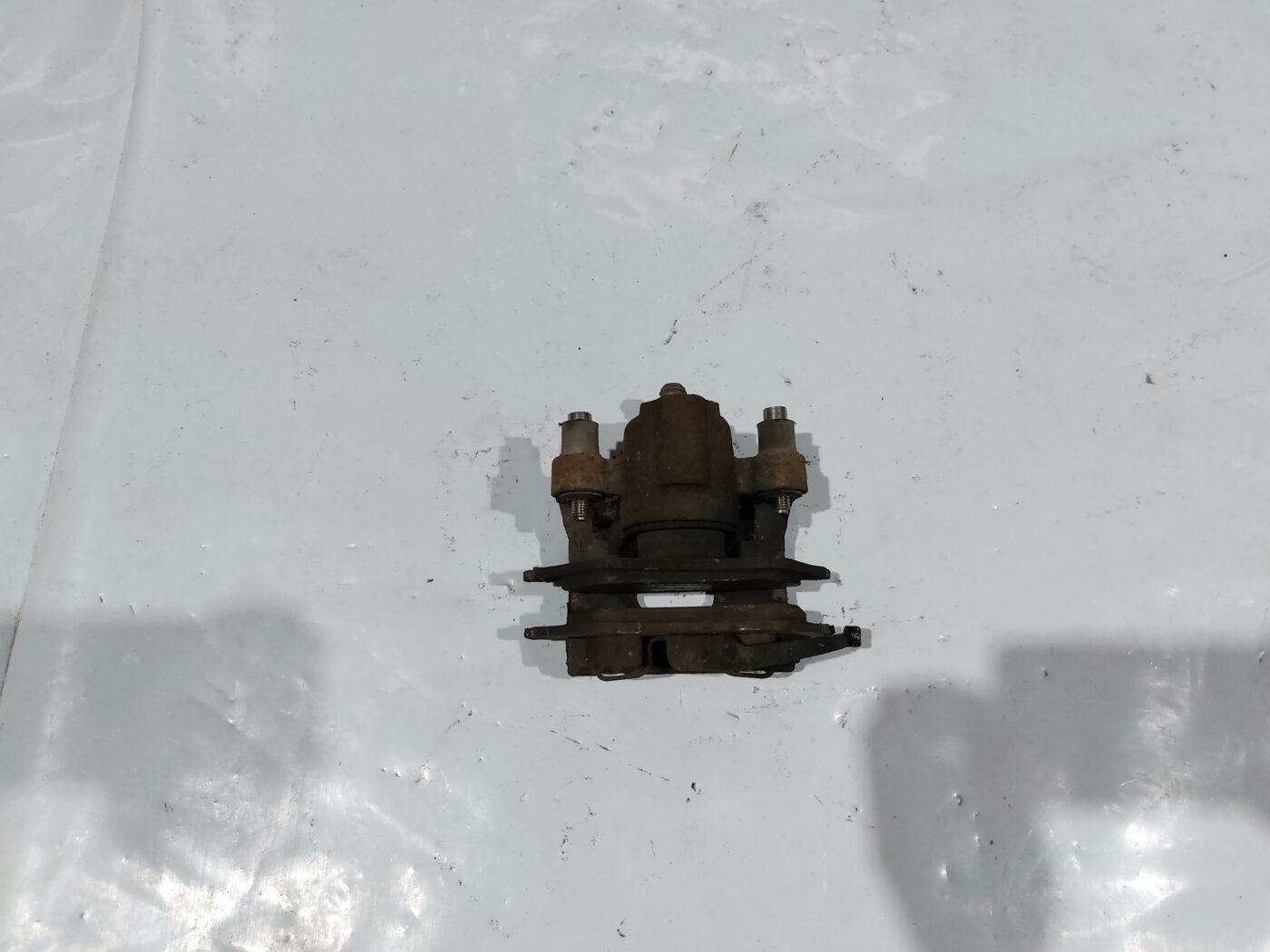 Aizmugurējais labais suports priekš CHRYSLER VOYAGER 2006