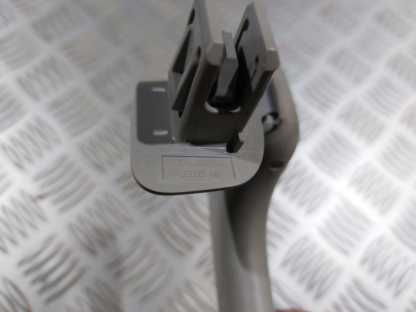 Salona rokturis griestos priekš RENAULT LAGUNA 2011 3 Salona rokturis griestos priekš RENAULT LAGUNA 2011