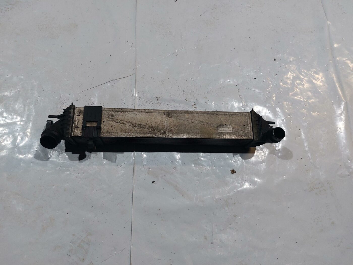 Interkūleris priekš RENAULT LAGUNA 2011 1 Interkūleris priekš RENAULT LAGUNA 2011