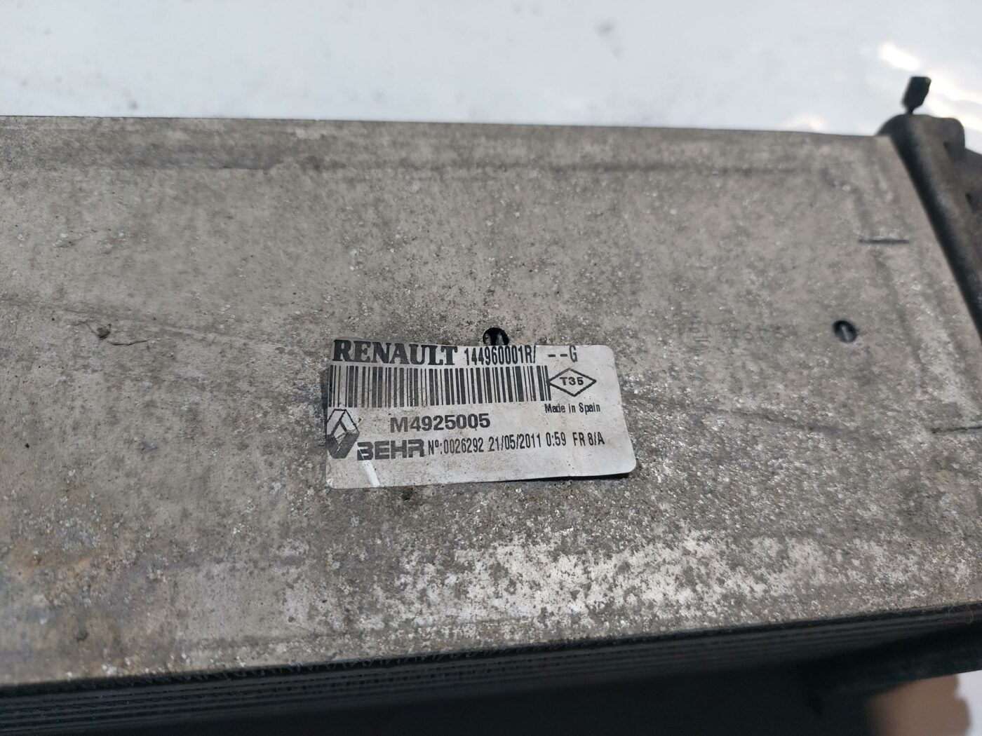 Interkūleris priekš RENAULT LAGUNA 2011 2 Interkūleris priekš RENAULT LAGUNA 2011