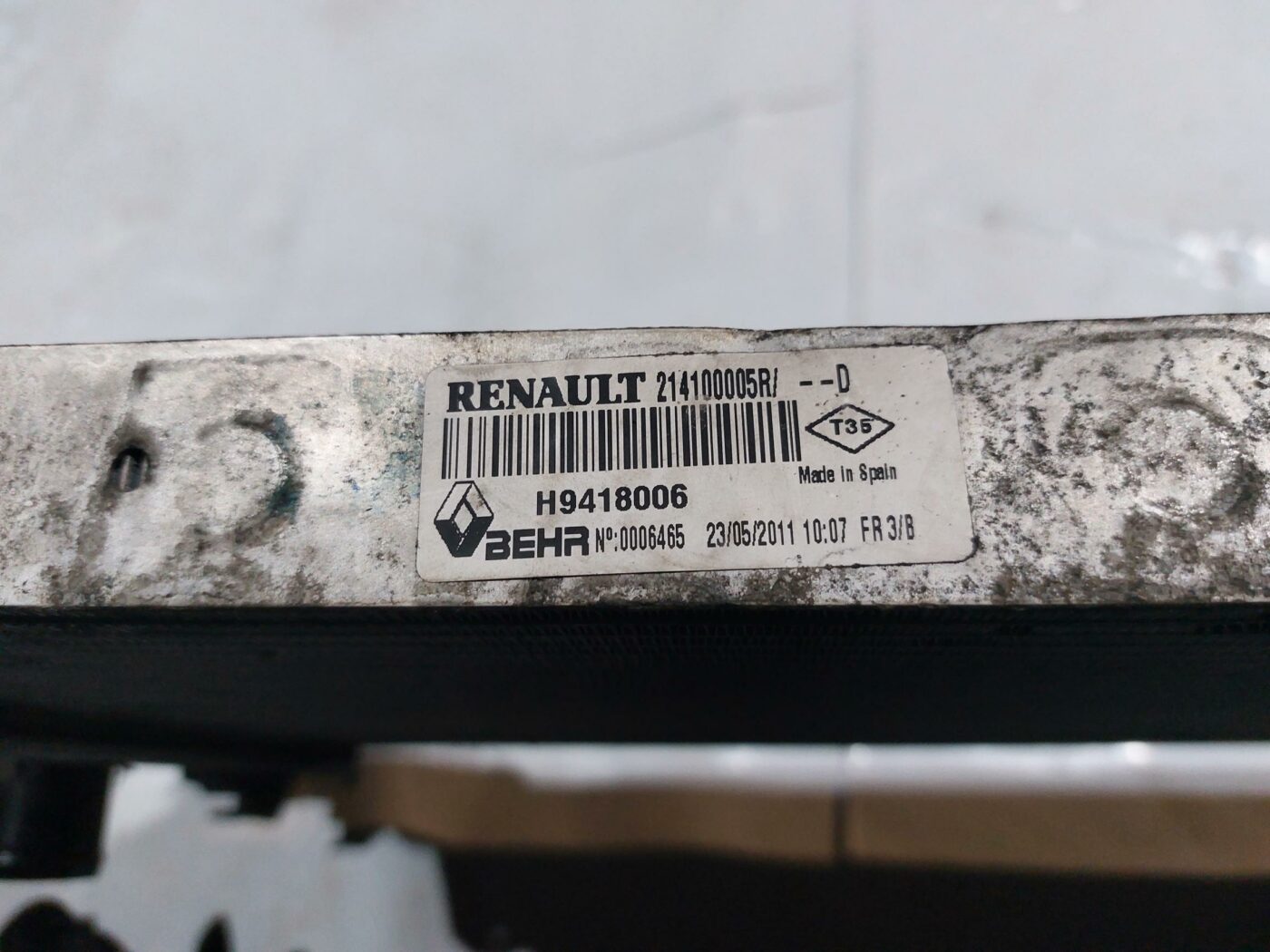 Dzesēšanas radiators priekš RENAULT LAGUNA 2011 2 Dzesēšanas radiators priekš RENAULT LAGUNA 2011